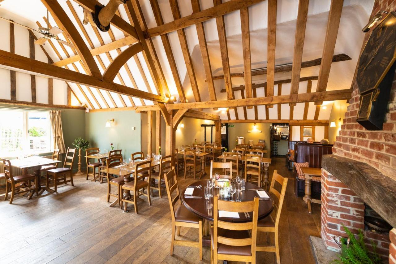 Hotel The Red Lion Hinxton Zewnętrze zdjęcie